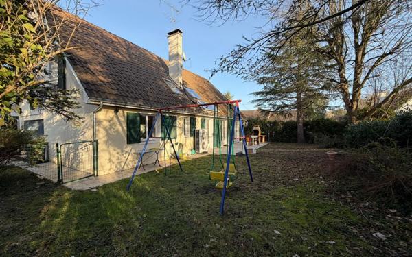 Maison à vendre    7 pièces •  Villecresnes