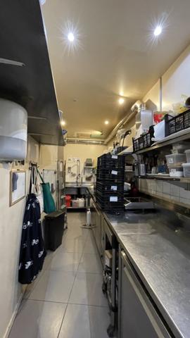 Local Commercial
        
        - 43 m² 309 750 € *