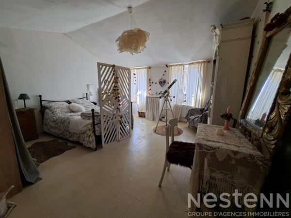 Maison de plain-pied au Collet-de-Dèze ? Terrasse de 45 m², vue dégagée et grand séjour