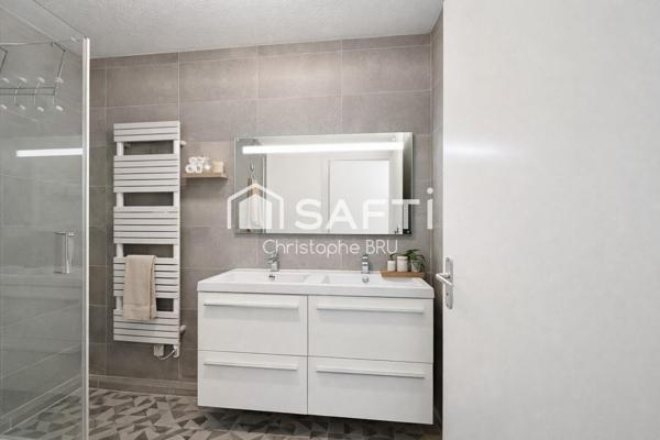 Duplex esprit maison avec jardin et 2 parkings
