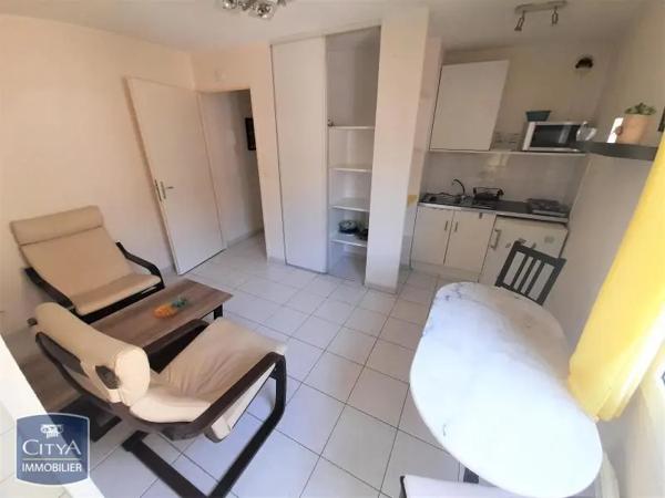 Appartement à louer 1 pièce 26m² Aix-en-Provence (13100)