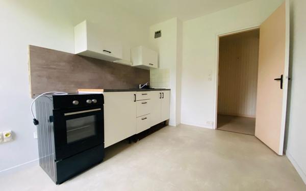 Appartement à vendre    2 pièces •  Homblières