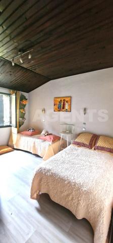 Maison 123,5 m² avec grand terrain de 5500M² en zone artisanale et commerciale