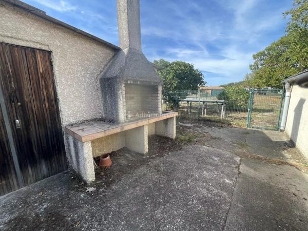 Vente                                                      Maison
                        
                                         150 m2                     à Lescure-d'Albigeois