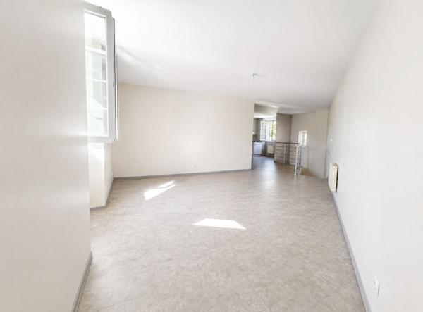 Appartement 109 740 € Foix 4 p 72 m² DPE C