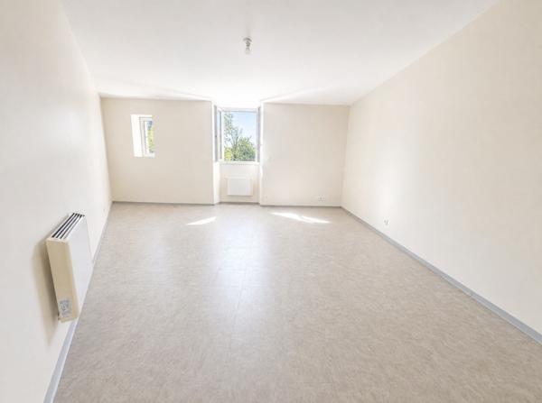 Appartement 109 740 € Foix 4 p 72 m² DPE C