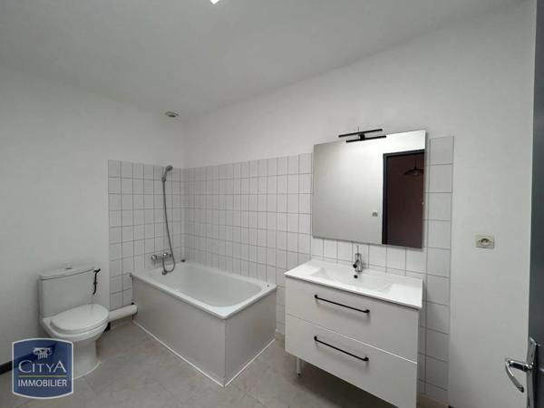 Appartement à louer 2 pièces 42.58m²