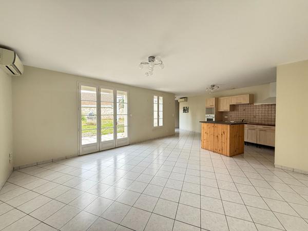 47300 VILLENEUVE SUR LOT Maison proche des commodités avec garage à Villeneuve-sur-Lot