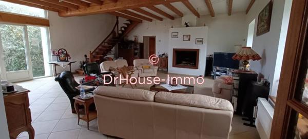 Maison à vendre 12 pièces de 360 m²