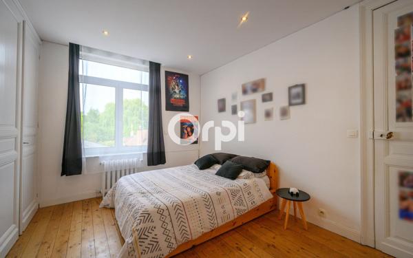 Maison à vendre    8 pièces • 220 m2 Merville