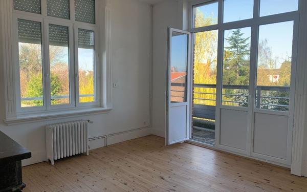 Appartement à louer    1 pièce •  Faches-Thumesnil