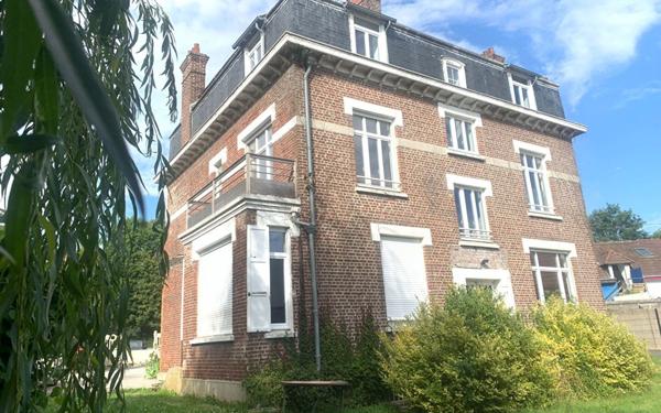 Appartement à louer    1 pièce •  Faches-Thumesnil