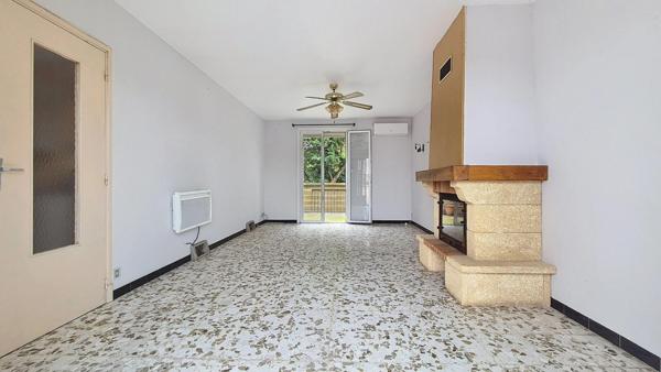 Maison 97m² sur 193m² de terrain, 4 chambres + 2 garages