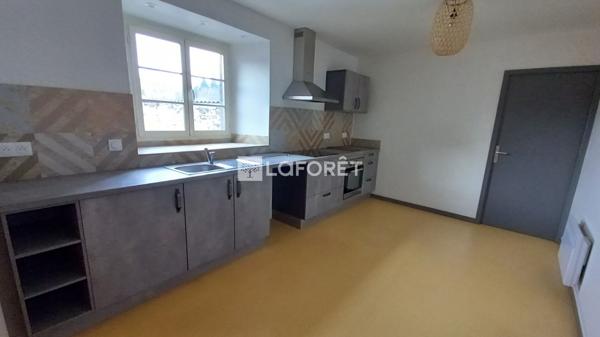 Location appartement Saint-Flour - 5 pièce(s) - 106 m² - 759 €/mois