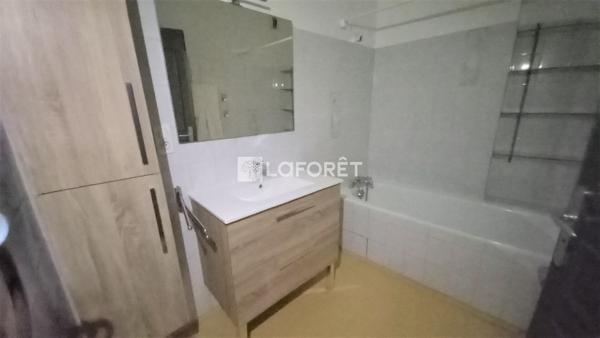 Location appartement Saint-Flour - 5 pièce(s) - 106 m² - 759 €/mois