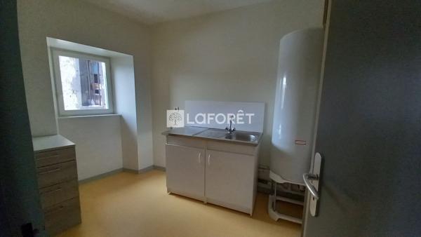Location appartement Saint-Flour - 5 pièce(s) - 106 m² - 759 €/mois