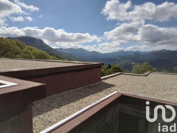 Appartement 3 pièces de 44 m² à Murat-le-Quaire (63150)