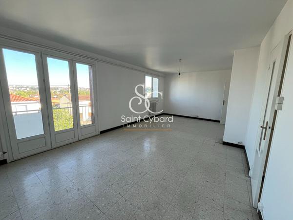 Appartement Angouleme 3 pièce(s) 83 m2