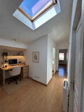 Maison Bruges - Maison avec 3 chambres et coin bureau 99 m²