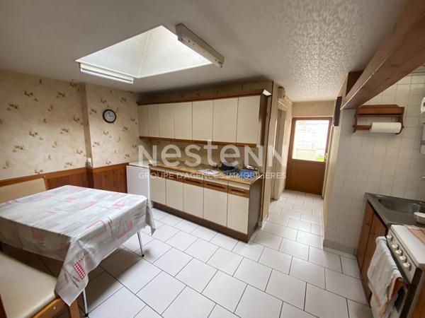 EXCLUSIVITE, Maison en centre ville de LA FLECHE avec jardin, garage et chambre en rez de chaussée