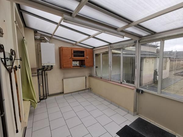 EXCLUSIVITE, Maison en centre ville de LA FLECHE avec jardin, garage et chambre en rez de chaussée