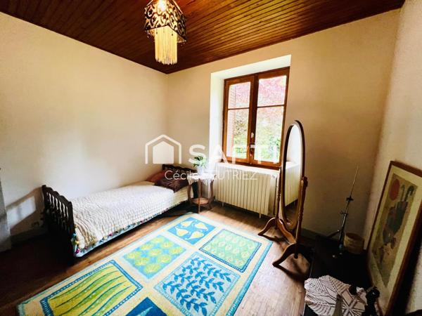 Maison dans un cadre bucolique et à l'abri des regards