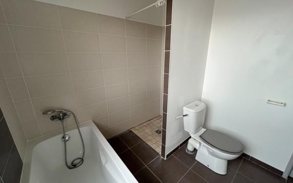 Maison à vendre    4 pièces • 91 m2 Entraigues-sur-la-Sorgue