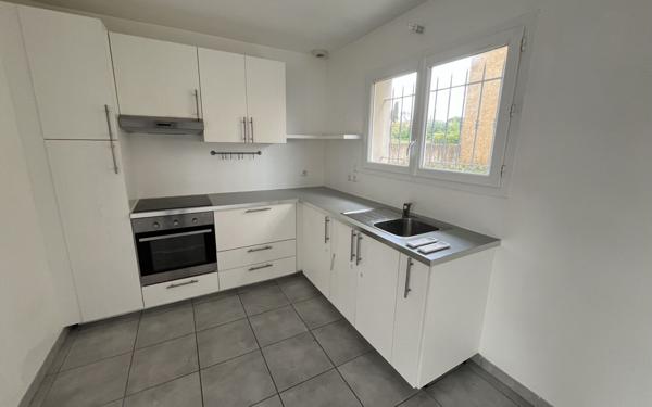 Maison à vendre    4 pièces • 91 m2 Entraigues-sur-la-Sorgue