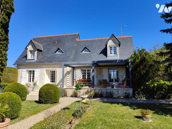 JOLI PAVILLON