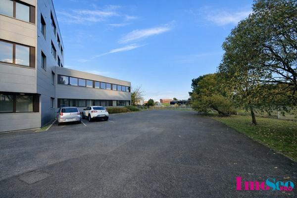 BUREAUX à LOUER