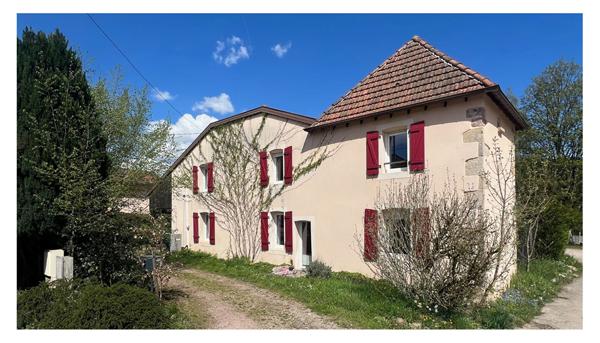 Ferme rénovée, 5 chambres, charme, famille.