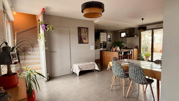 Appartement Montpellier 3 pièce(s) 87 m2 toit/terrasse