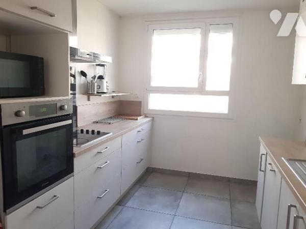 A vendre RENNES sud, proche métro : Cours de Bilbao, appartement loué en colocation 12.960 EUR ...