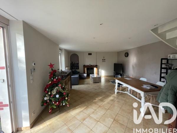 Maison à vendre 5 pièces 126 m² Argentonnay