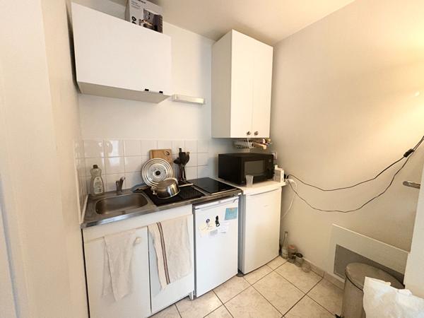 STUDIO N°2 - NANTES - 1 pièce(s) - 19.86 m2