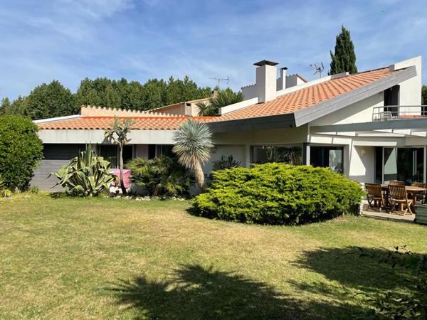 Villa Saint Cyprien 5 pièce(s) 130 m2