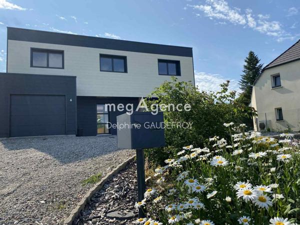 Maison à NAOURS, 80260 - 7 pièces 150m²