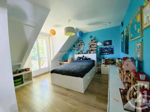 Maison à vendre  7 pièces - 176,13 m2 ST MAUR DES FOSSES - 94