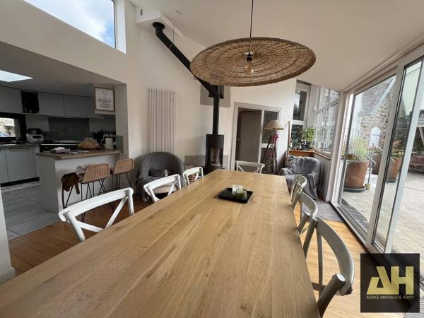 LE RELECQ KERHUON-  MAISON BOURGEOISE AVEC EXTENSION- 6CH- JARDIN ARBORÉ