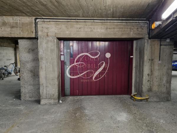 VENTE LYON 69004 - PARKING INTERIEUR EN SOUS-SOL DANS COPROPRIETE GARAGES PROCHE HOPITAL CROIX-ROUSSE