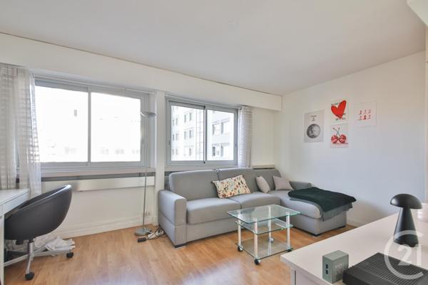 Appartement Studio à vendre  1 pièce - 23,61 m2 PARIS - 75015