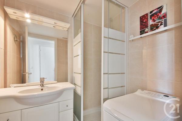 Appartement Studio à vendre  1 pièce - 23,61 m2 PARIS - 75015