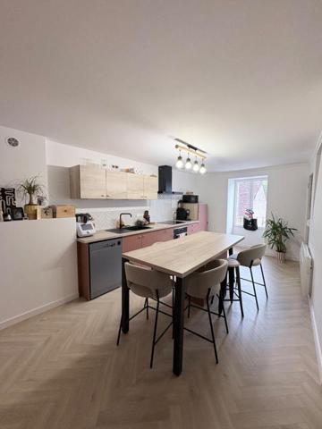 Maison Lons Le Saunier 2 pièce(s) 91 m2