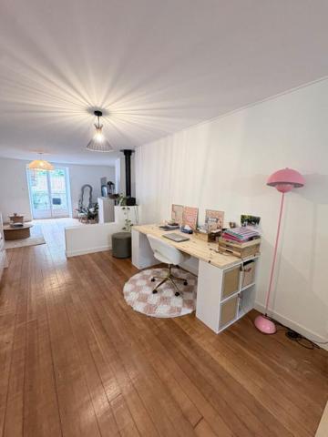 Maison Lons Le Saunier 2 pièce(s) 91 m2