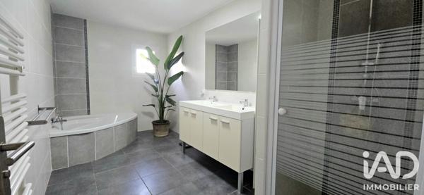 Maison à vendre 7 pièces 161 m² Narbonne
