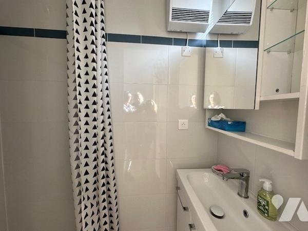 Appartement à vendre à Paris (75017), 3 pièces dont 2 chambres