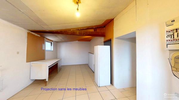 FERME SUR 30 ha AVEC LONGERE ET DEPENDANCE