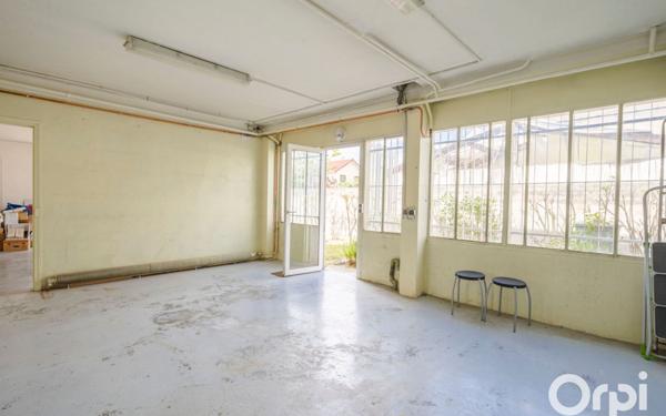 Maison à vendre    6 pièces • 229 m2 Montfermeil