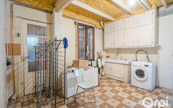 Maison à vendre    6 pièces • 229 m2 Montfermeil