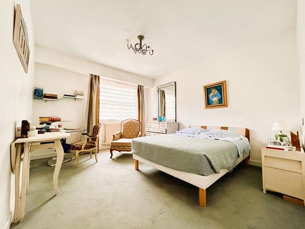 Monselet proche Camus beau T4 avec terrasse cave et parking